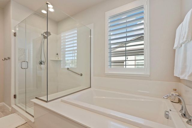 822 Cento Ct, Lodi, CA 95242