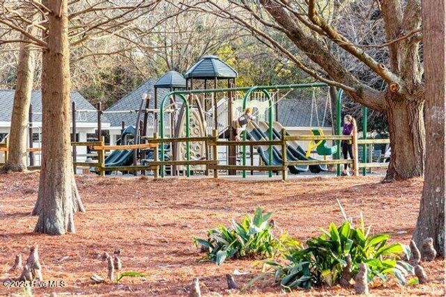 1336 S Moorings Drive, Wilmington, NC 28405