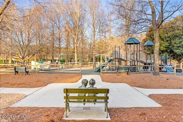 1336 S Moorings Drive, Wilmington, NC 28405