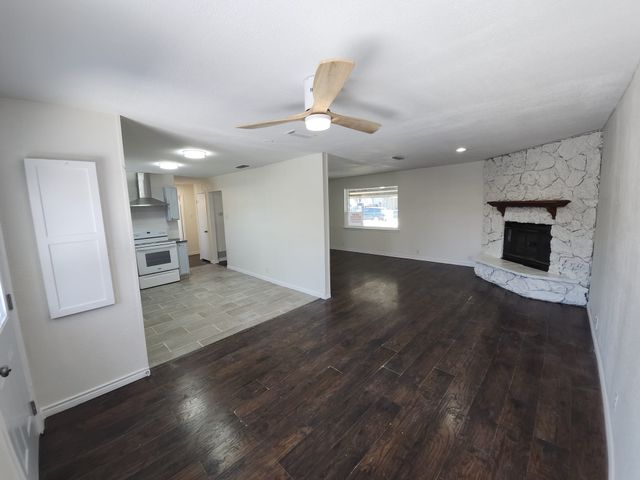 2721 Blue Ridge Drive, Mesquite, TX 75150