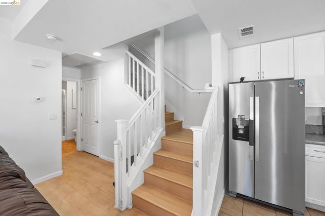 742 Cottage Ct, Mountain View, CA 94043