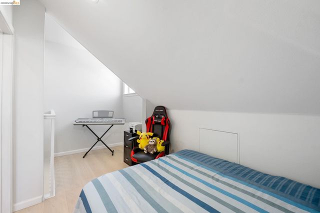 742 Cottage Ct, Mountain View, CA 94043