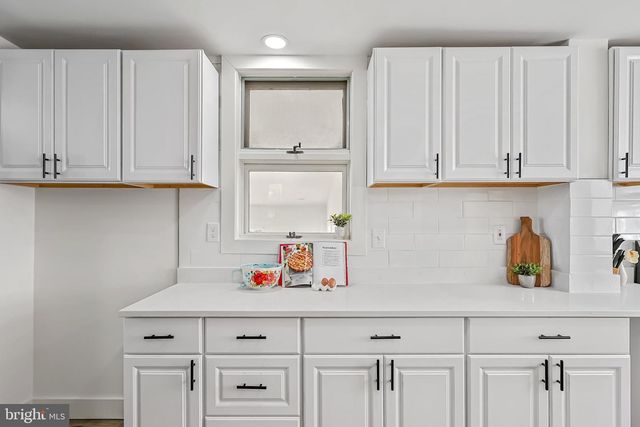 820 GUILFORD, Hagerstown, MD 21740