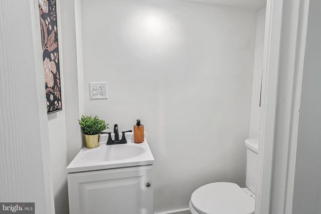 820 GUILFORD, Hagerstown, MD 21740