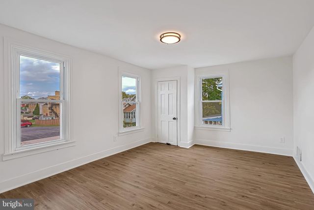 820 GUILFORD, Hagerstown, MD 21740