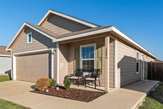5806 Grindstone Drive, Forney, TX 75126