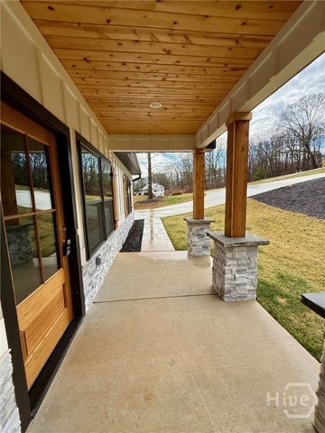 270 Meadow Crest Drive, Cleveland, GA 30528