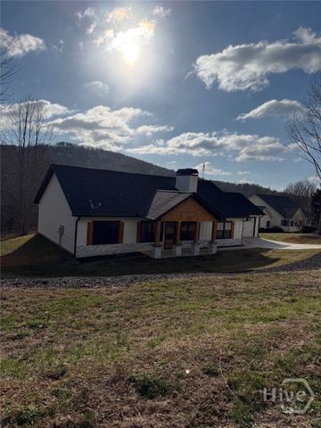 270 Meadow Crest Drive, Cleveland, GA 30528