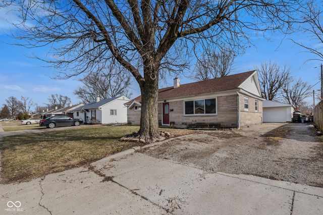 587 N Meridian Street, Greenwood, IN 46143