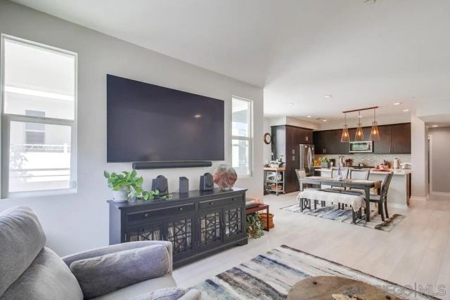 2092 Tango Loop 2, Chula Vista, CA 91915