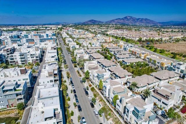 2092 Tango Loop 2, Chula Vista, CA 91915