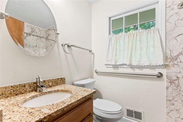 708 Rollingwood Drive, Stone Mountain, GA 30087