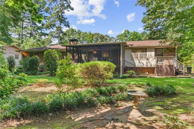 708 Rollingwood Drive, Stone Mountain, GA 30087