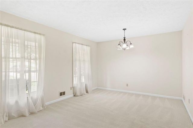 708 Rollingwood Drive, Stone Mountain, GA 30087