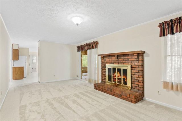 708 Rollingwood Drive, Stone Mountain, GA 30087