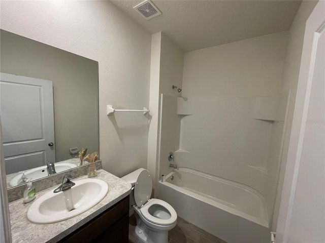 6065 SW 84TH STREET, Gainesville, FL 32608