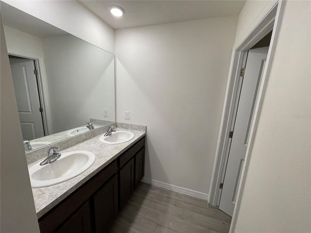 6065 SW 84TH STREET, Gainesville, FL 32608