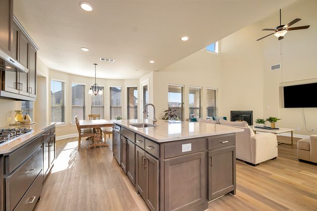 2103 Horizon Drive, Mansfield, TX 76063