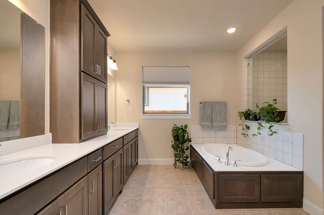 2103 Horizon Drive, Mansfield, TX 76063