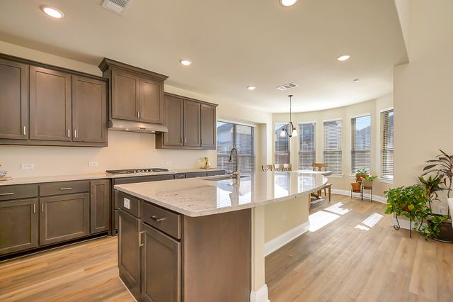 2103 Horizon Drive, Mansfield, TX 76063
