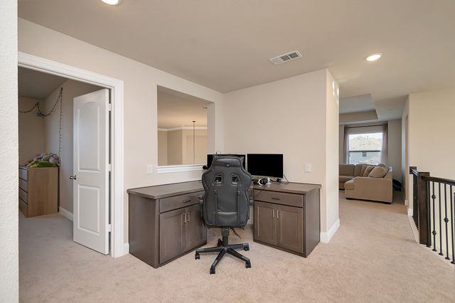 2103 Horizon Drive, Mansfield, TX 76063