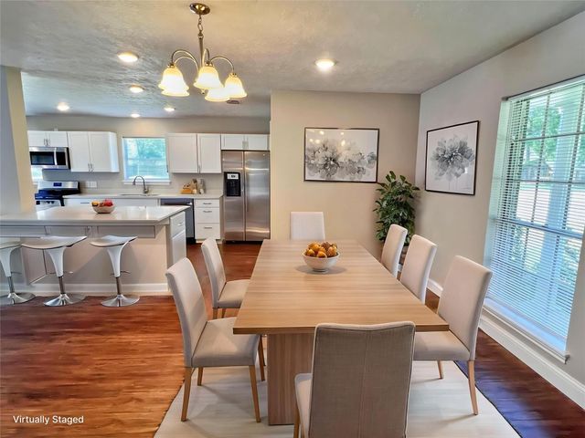 415 Sevenhampton Lane, Houston, TX 77015