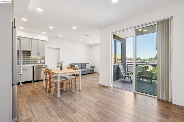10300 San Pablo Ave 203, El Cerrito, CA 94530
