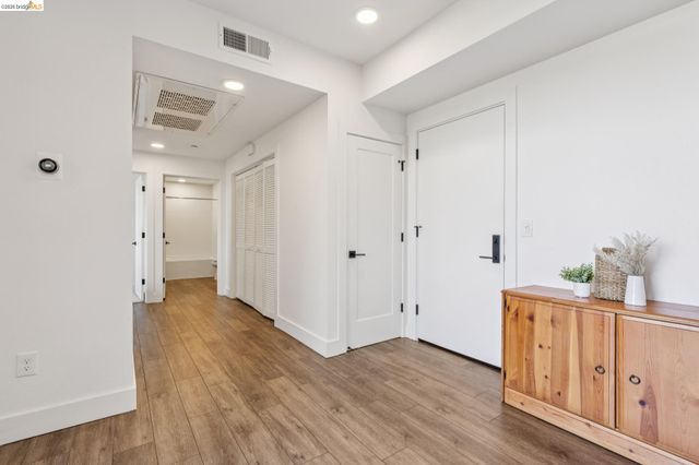10300 San Pablo Ave 203, El Cerrito, CA 94530