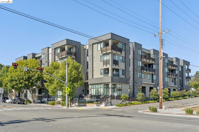 10300 San Pablo Ave 203, El Cerrito, CA 94530
