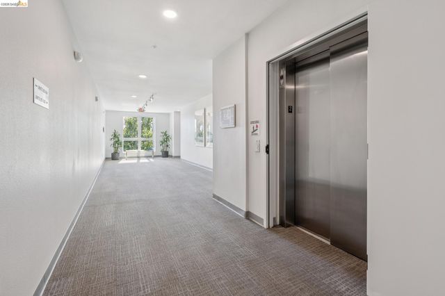 10300 San Pablo Ave 203, El Cerrito, CA 94530