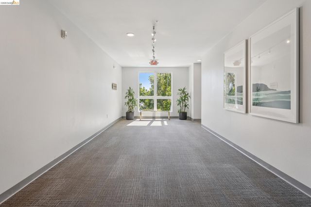 10300 San Pablo Ave 203, El Cerrito, CA 94530