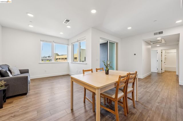 10300 San Pablo Ave 203, El Cerrito, CA 94530