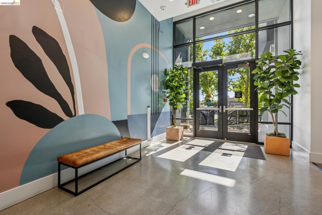 10300 San Pablo Ave 203, El Cerrito, CA 94530