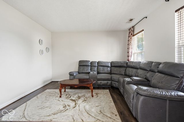1881 Wynnewood Lane, Avon, IN 46123