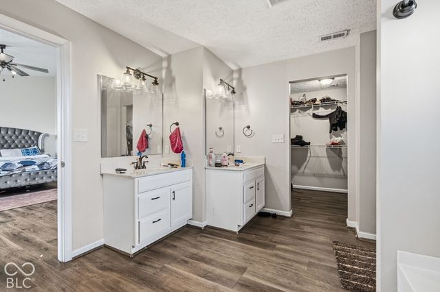 1881 Wynnewood Lane, Avon, IN 46123