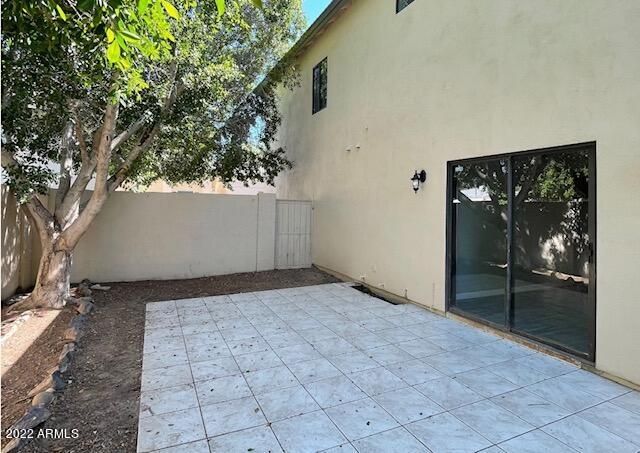 1124 E ROSE Lane 14, Phoenix, AZ 85014