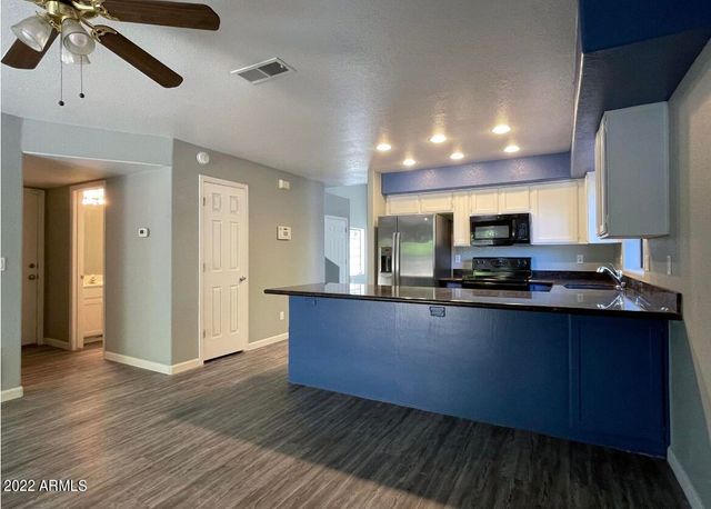 1124 E ROSE Lane 14, Phoenix, AZ 85014