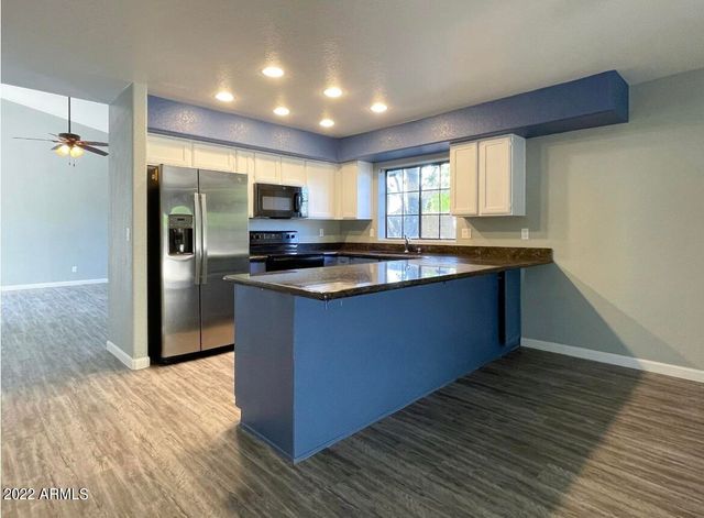 1124 E ROSE Lane 14, Phoenix, AZ 85014