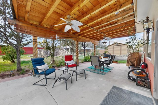 1103 Robin Road SE, Rio Rancho, NM 87124