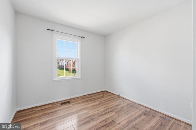 14465 GOLDEN OAK RD, Centreville, VA 20121