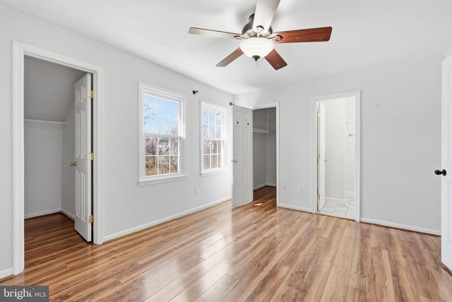 14465 GOLDEN OAK RD, Centreville, VA 20121