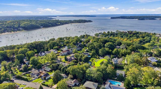 24 Avenue B, Northport, NY 11768