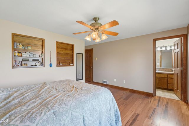 4285 NE Butler Avenue, Redmond, OR 97756