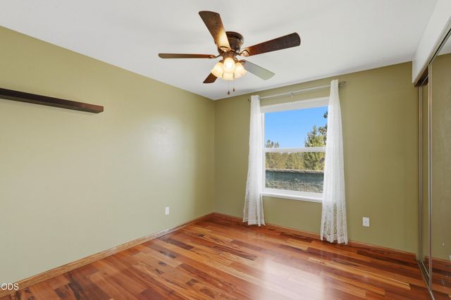 4285 NE Butler Avenue, Redmond, OR 97756