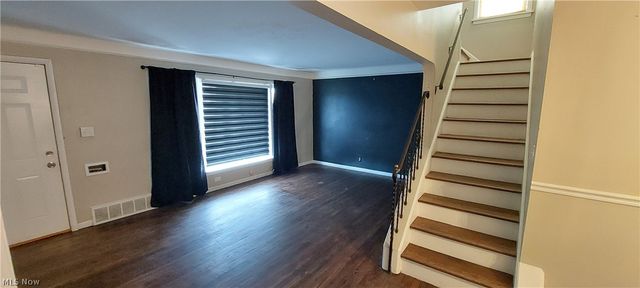 18310 Harvard Avenue, Cleveland, OH 44122