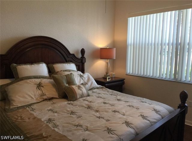 6825 Sterling Greens DR 102, Naples, FL 34104