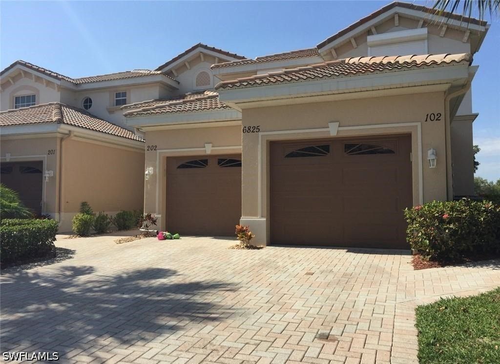 6825 Sterling Greens DR 102, Naples, FL 34104