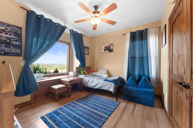 710 Hilltop Vista Road, Reeds Spring, MO 65737