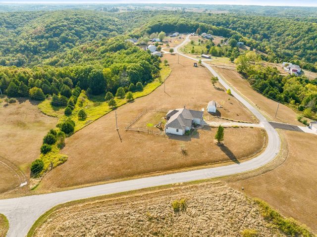 710 Hilltop Vista Road, Reeds Spring, MO 65737