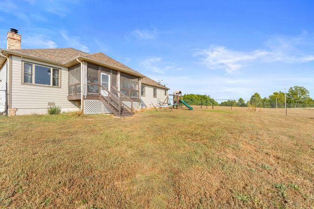 710 Hilltop Vista Road, Reeds Spring, MO 65737